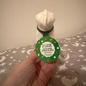PINK Victoria's Secret White Bath Bomb - Winter Berry (5 for $25)